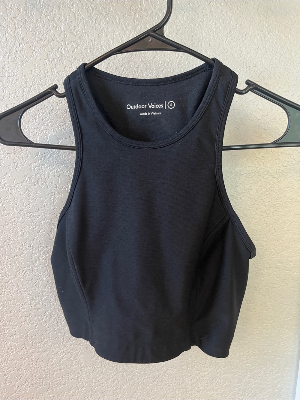 Outdoor Voices Athena Crop Top Black size small